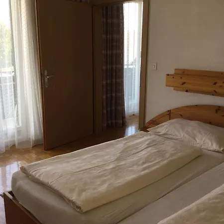 Radhotel 招待所 法克湖畔杜罗博拉赫